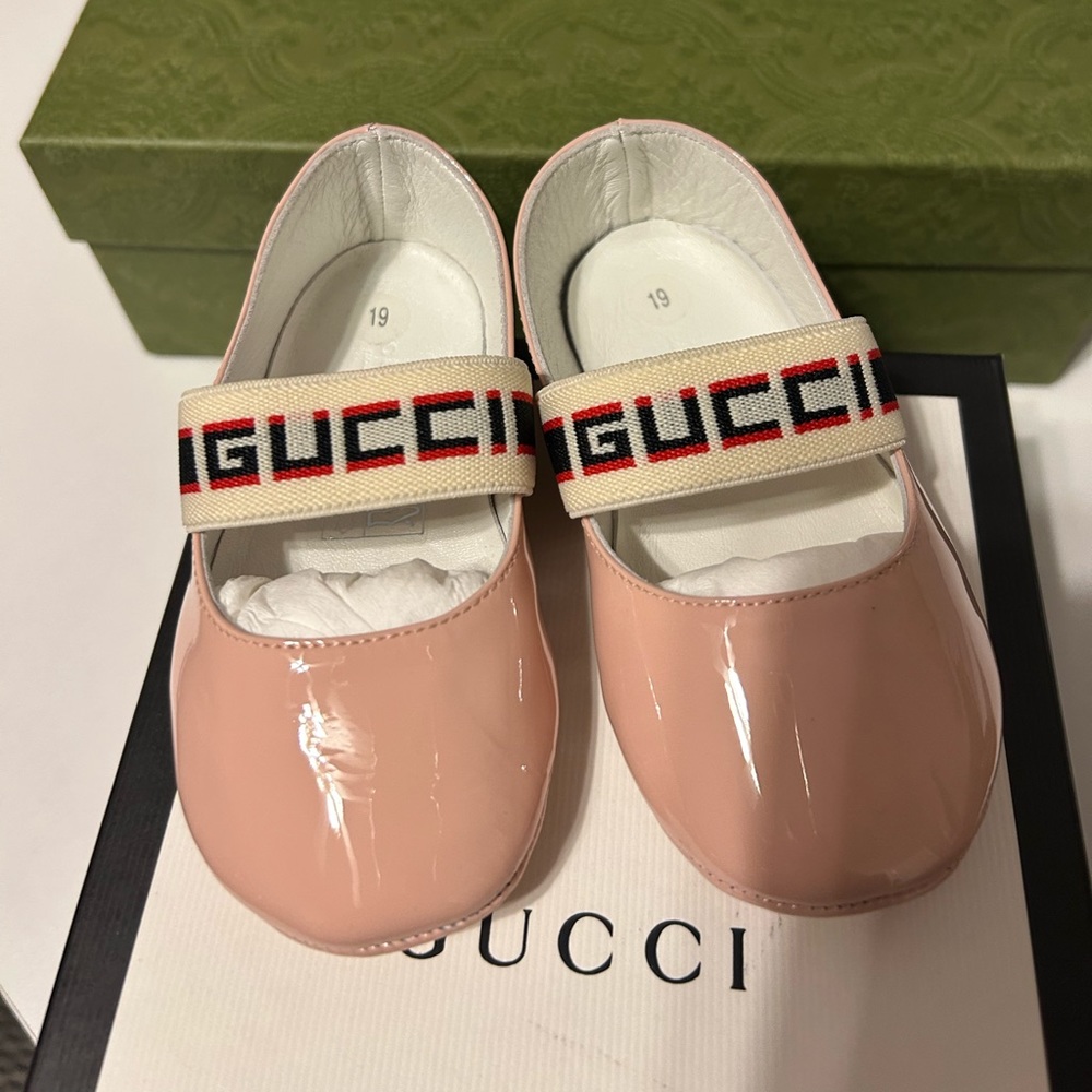 Baby Gucci shoe size 19